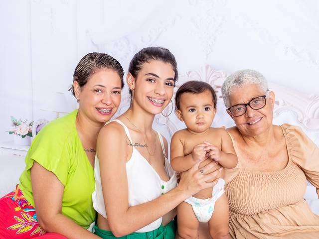Família de Ensaio especial para o dia das mães, 4 gerações da família da Ana.