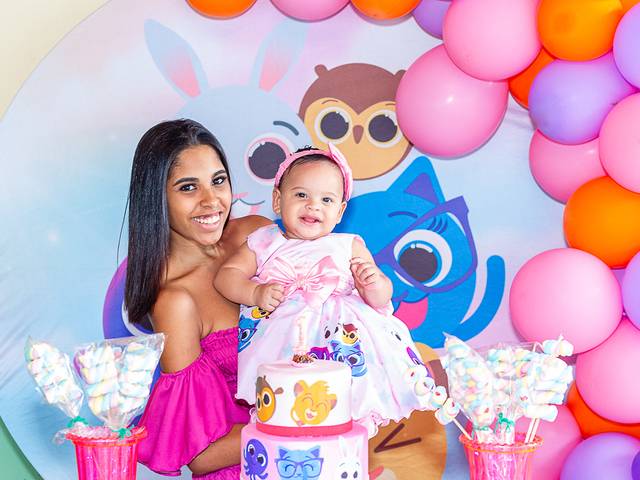 Família de FESTA DE ANIVERSÁRIO DE 1 ANO 