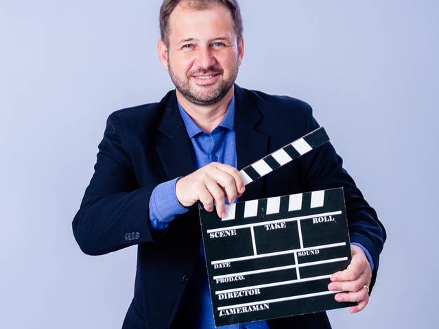 Família de Ensaio corporativo com o arquiteto @helitonescorpeli e @escorpeliarquitetura 👍🤝🎬📸 