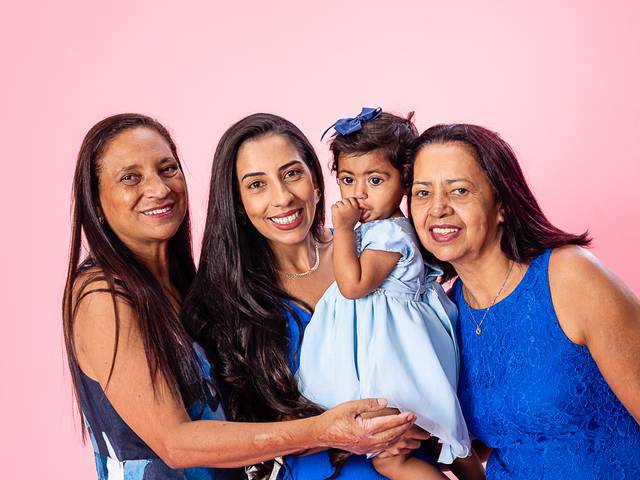 Família de ENSAIO DE FAMÍLIA DIA DAS MÃES MAIO 2024