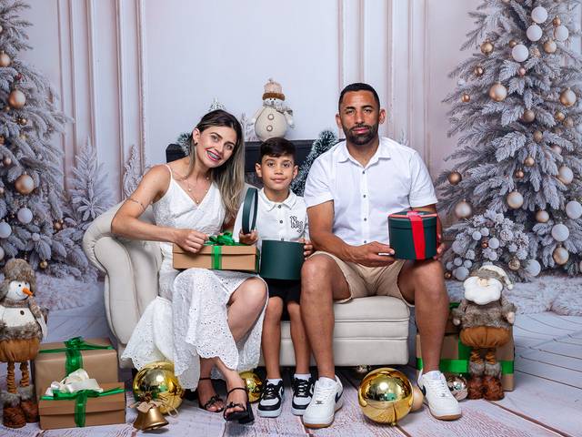 Família de ENSAIO DE FAMÍLIA EM CLIMA NATALINO 