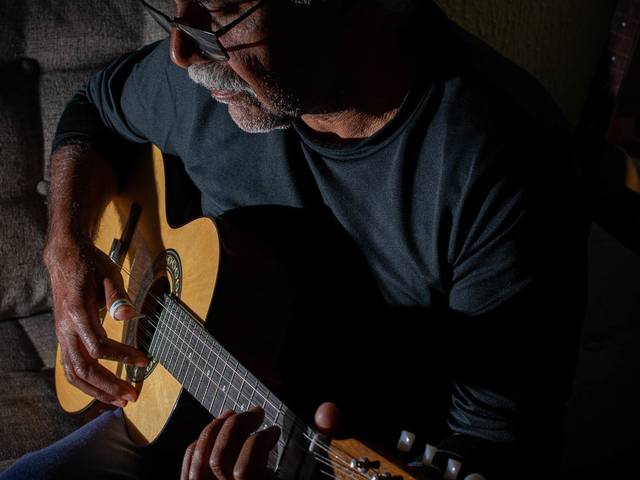 Ensaio masculino de Ensaio com Viola - Rio Vermelho