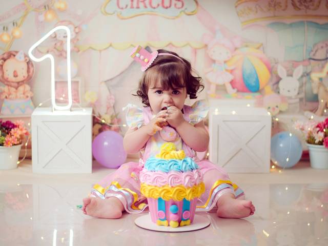 Smash The Cake de Nayla 1 ano
