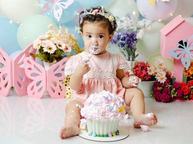 Smash The Cake de Maria Cecília