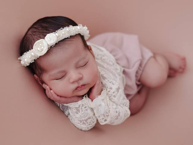Newborn de Heloísa, 24 dias