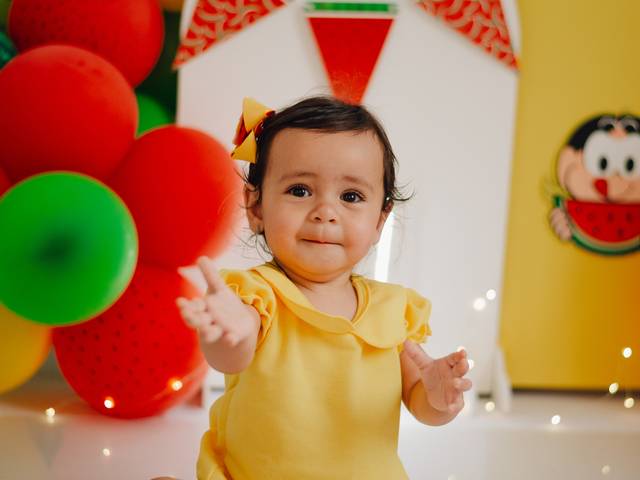 Smash The Cake de Manuela, 1 ano