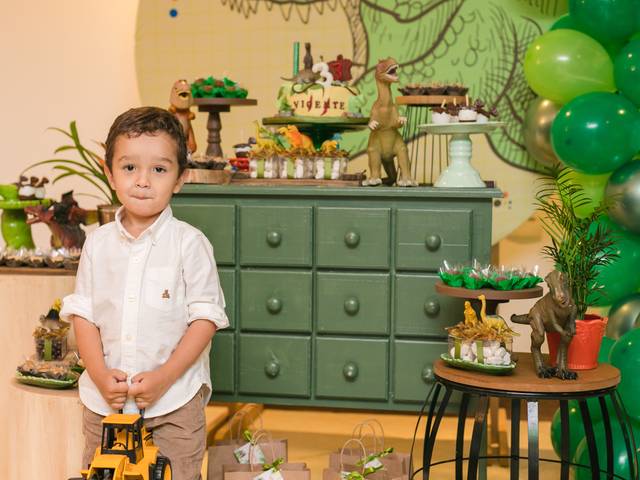 Festa Infantil de Aniversário | Vicente 3 anos | Dinossauros