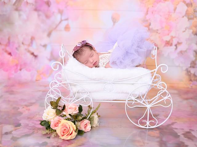 Newborn de NEWBORN | Agatha