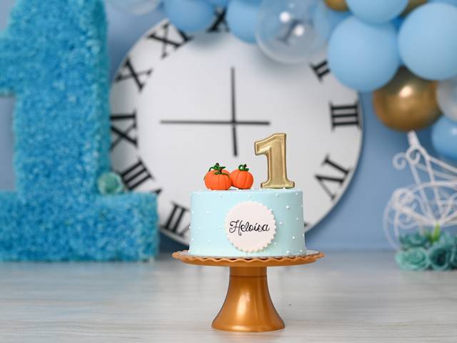 Smash the Cake de SMASH THE CAKE | HELOISA - CINDERELA