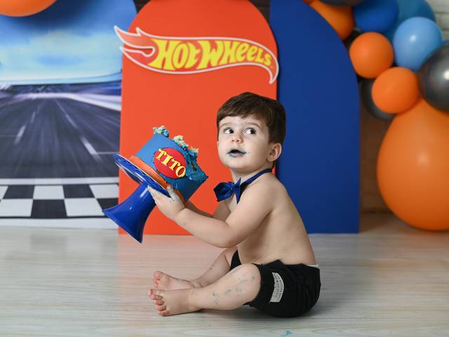 Smash the Cake de SMASH THE CAKE | Tito- hot wheels