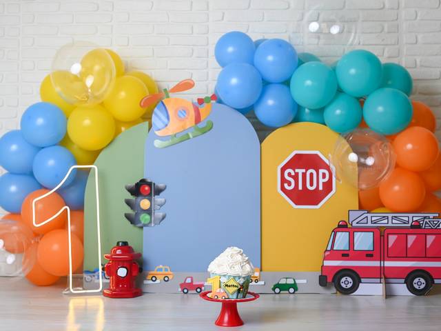 Smash the Cake de SMASH THE CAKE | Matteo - Meios de Trsansporte