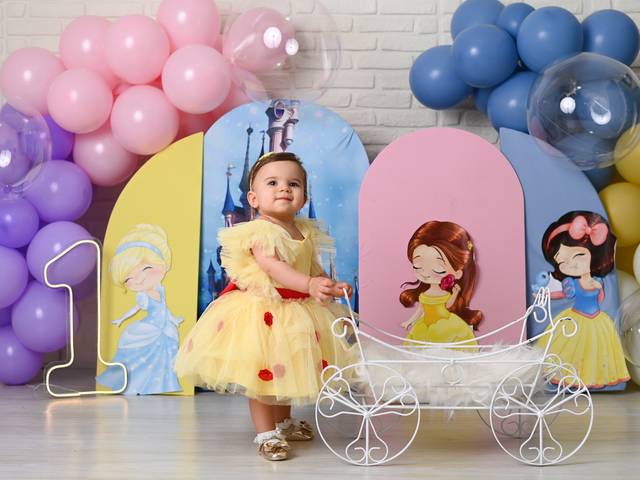 Smash the Cake de SMASH THE CAKE | Julia- Princesas