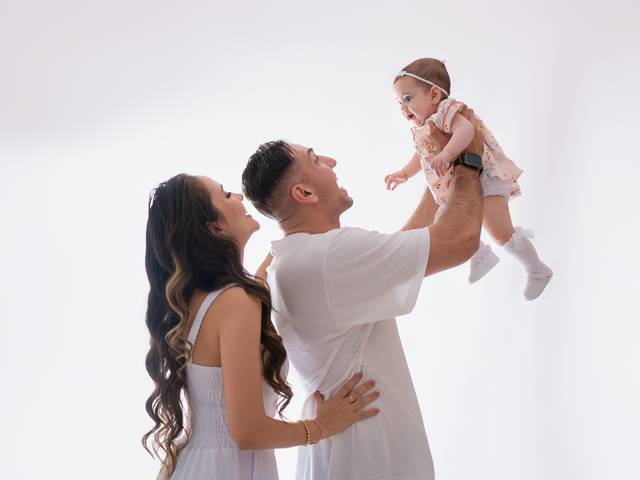 Casal e Família de Familiar | Julia