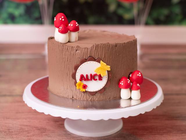 Smash the Cake de SMASH THE CAKE | ALICE - CHAPEUZINHO VERMELHO