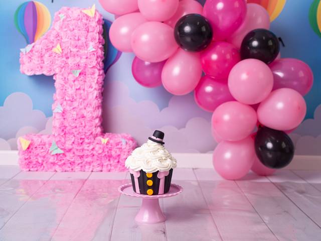 Smash the Cake de SMASH THE CAKE | LARA - MUNDO BITA