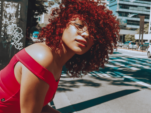 retrato feminino de Natasha Cardoso