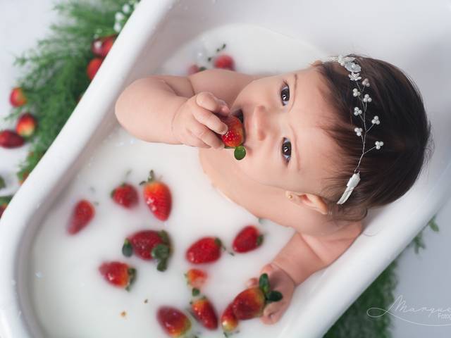 acompanhamento do bebê de Ensaio  Milk Bath