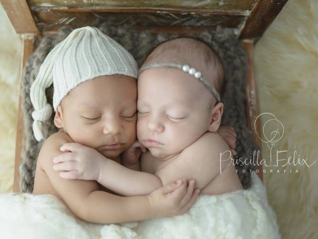 Newborn de Newborn de Gêmeos