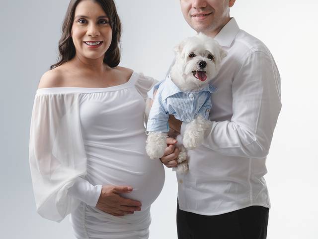 Gestante de Um Amor que Cresce e se Multiplica - Ensaio Gestante em Estúdio