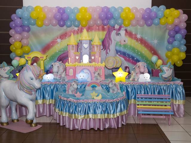 FESTA INFANTIL de 5º ANINHO DA VALENTINA