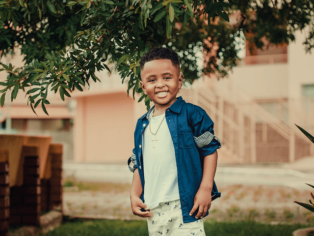 Projeto Meu Cabelo Crespo, Minha Raiz de BERNARDO 3 ANOS