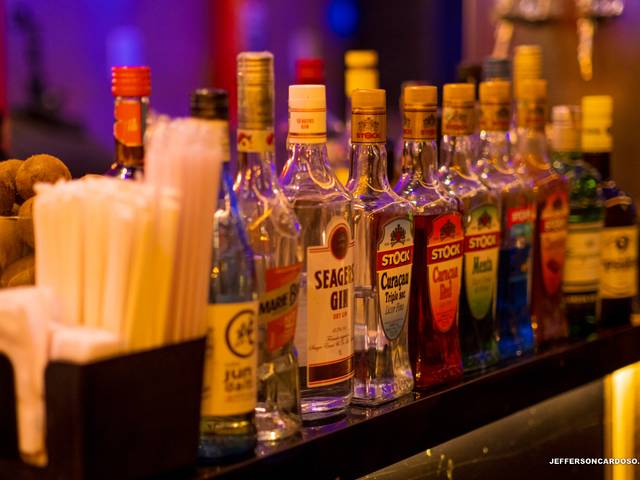 Fotografia Corporativa de Oka Restô e Pub - Drinks e Bebidas