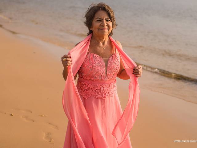 Sessão Fotográfica de Dona Lucimar - 70 Anos