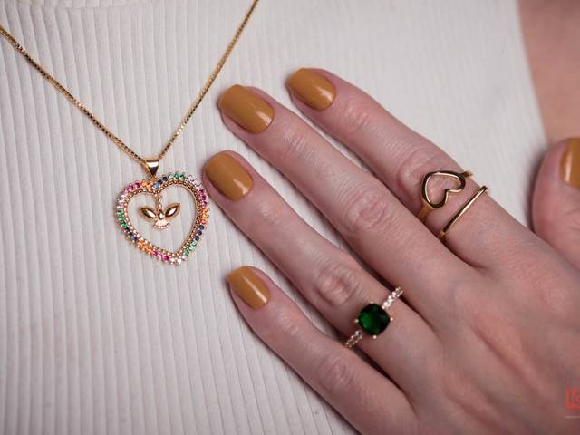 Ensaio Debutante de Criação de Conteudo -  Acessorios Lamberti