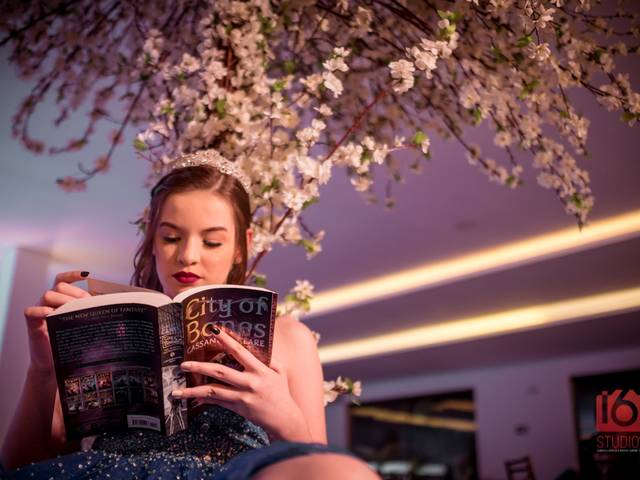 Debutantes de Debutante - Maria Julia