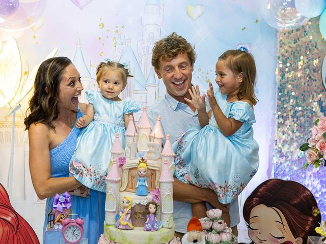 Infantil de 3 anos da Laura & 1 ano da Moana