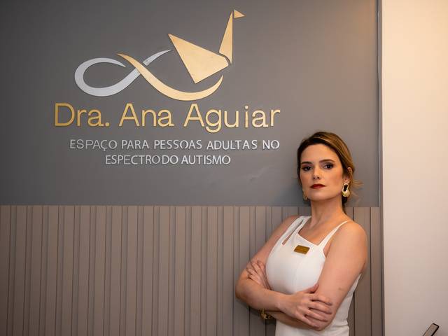 Corporativo de Ana Aguiar: Psiquiatra