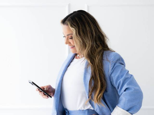 Corporativo de Luciana Montozo: Psicóloga