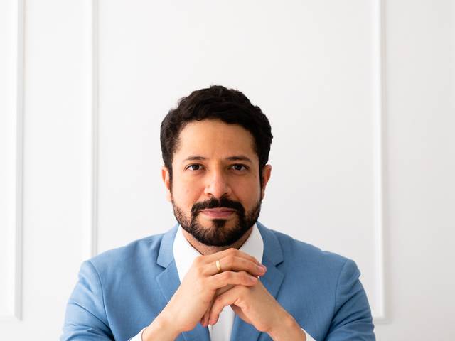 Corporativo Masculino de Chrismael Barbosa: Neurocirurgião