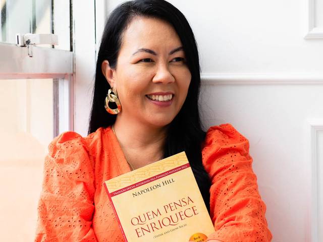 Corporativo de Alessandra Vianna: Terapeuta 