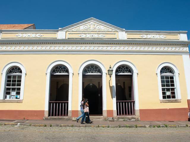 Social  de Academia Paranaense de Odontologia 
