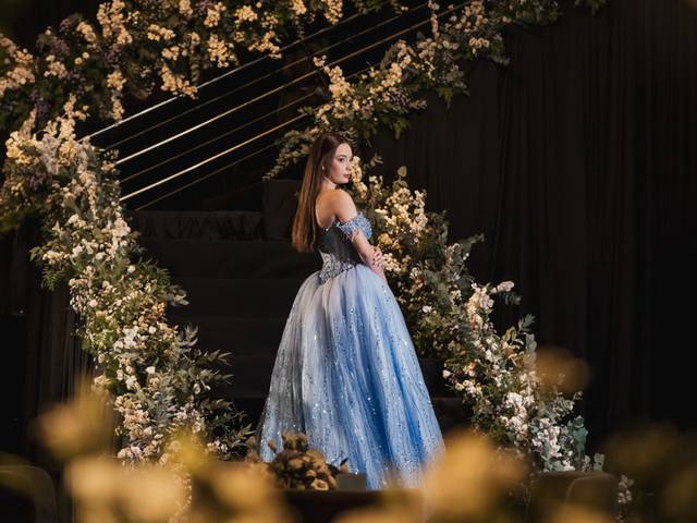 15 Anos de Valentina Raiter