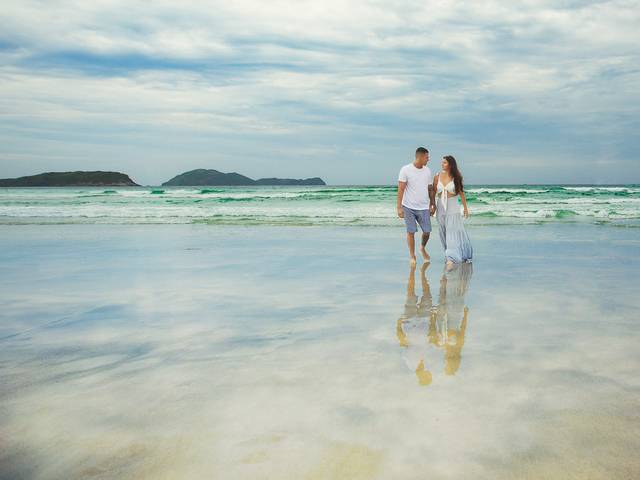 Ensaio de Casal de PreWedding em Cabo Frio - Jessica e Evair