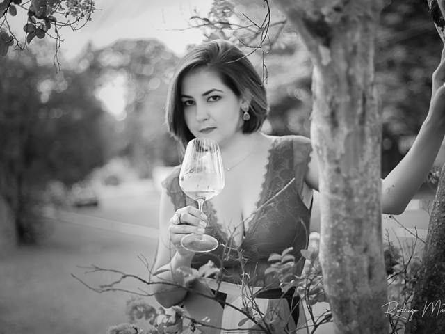 Ensaio Feminino  de Ensaio pertinho de casa - Marihá Wine 