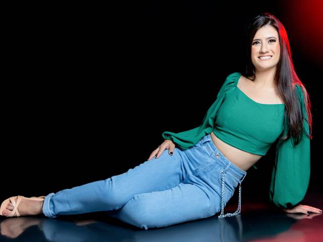 Ensaio Feminino de Clara Reis