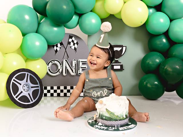 CAKE SMASH of Orlando Smash the Cake Photography