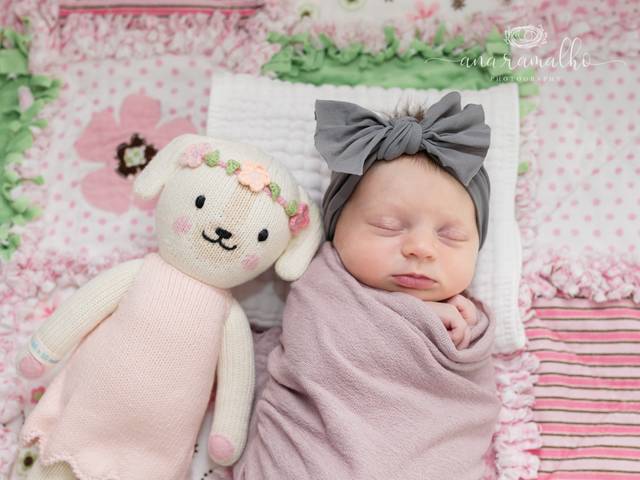 NEWBORN LIFESTYLE of Orlando Newborn Photographer
