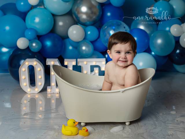 CAKE SMASH of Denver Smash the Cake Photographer