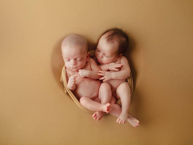 Recém-nascido de Gémeos Camila e Rafael