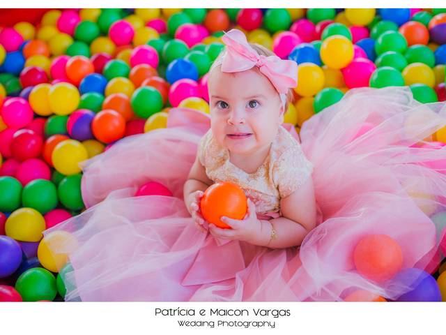 ANIVERSÁRIO INFANTIL de Primeiro aninho Laura