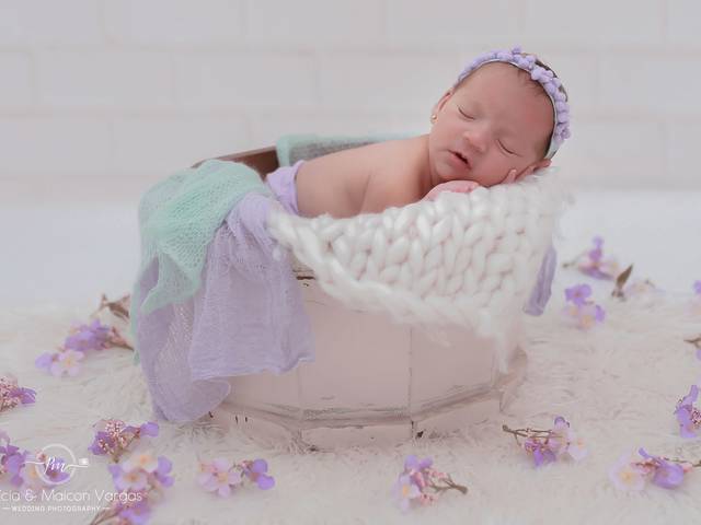 CRIANÇAS I NEWBORN de Alice 17 Dias