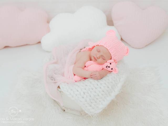 CRIANÇAS I NEWBORN de Alice 11 dias