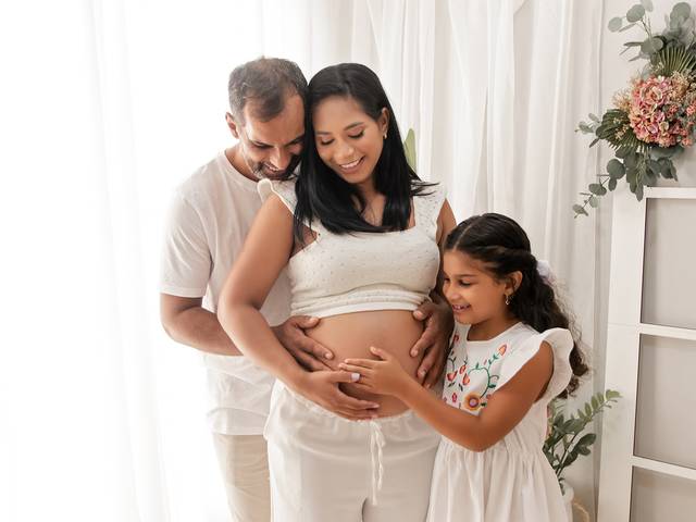 GESTANTE de A doce espera pela Maria Helena