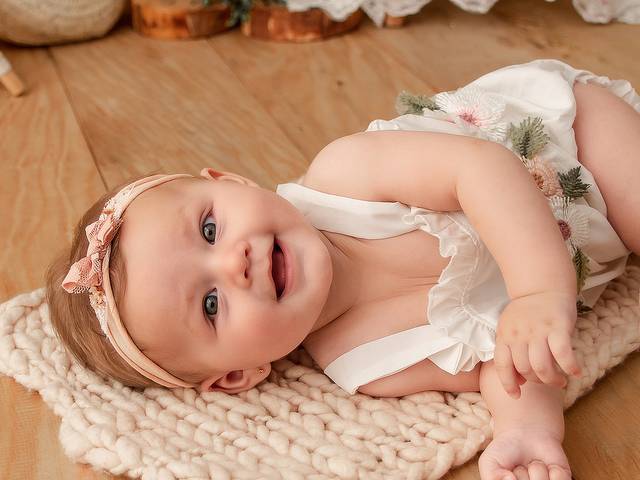 ENQUANTO ELE(A) CRESCE de Ísis 4 meses