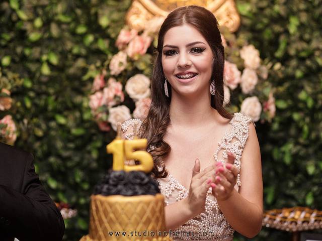 15 anos de Luíza Pacheco