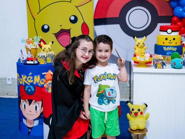 Aniversários de Henrique 5 Anos e Catarina 10 Anos